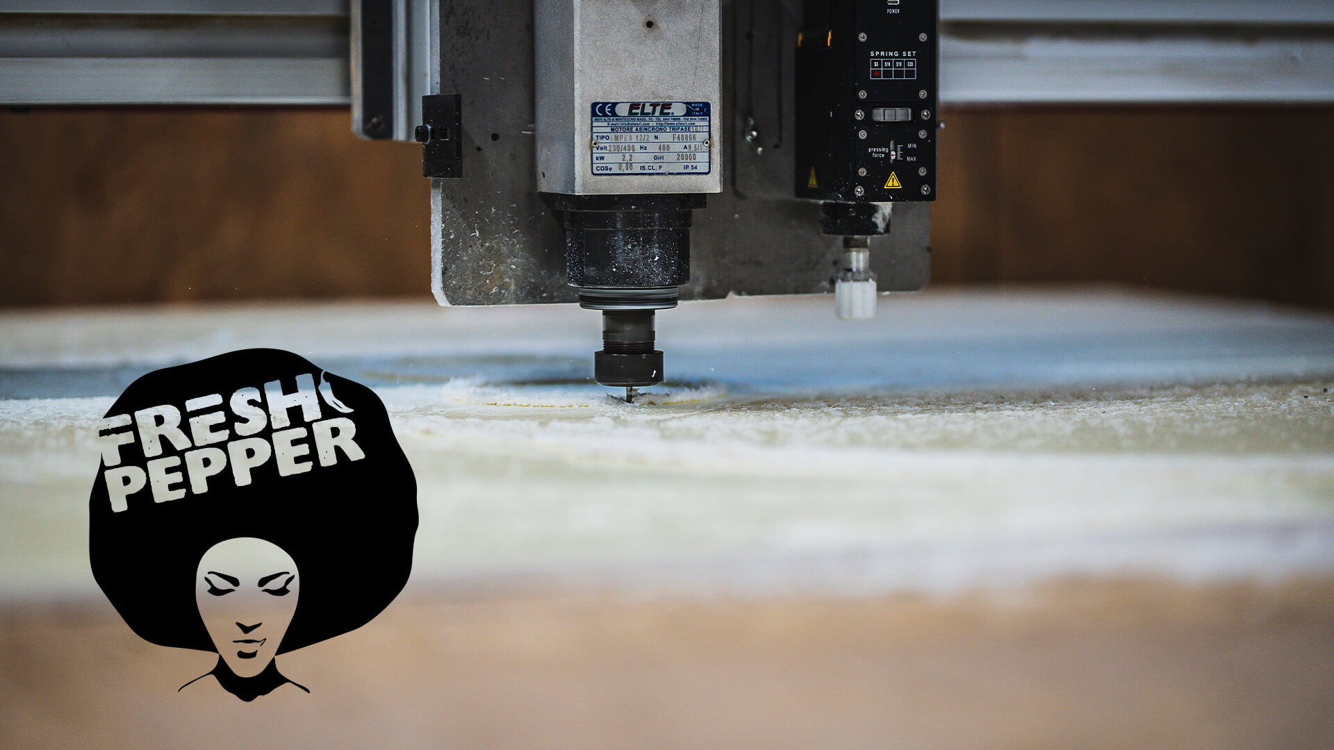 Aperçu du nouvea site internet réalisé par notre agence de marketing digital RFLX pour l'entreprise Fresh Pepper à Pau spécialisée dans la fabrication d'enseignes commerciales